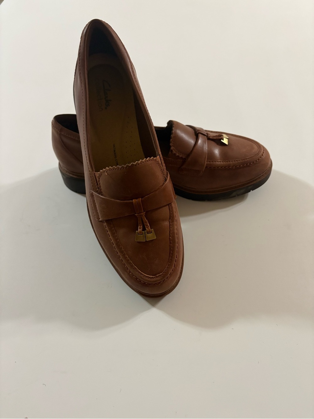 Clarks Women's Brown Leather Tassel Loafers